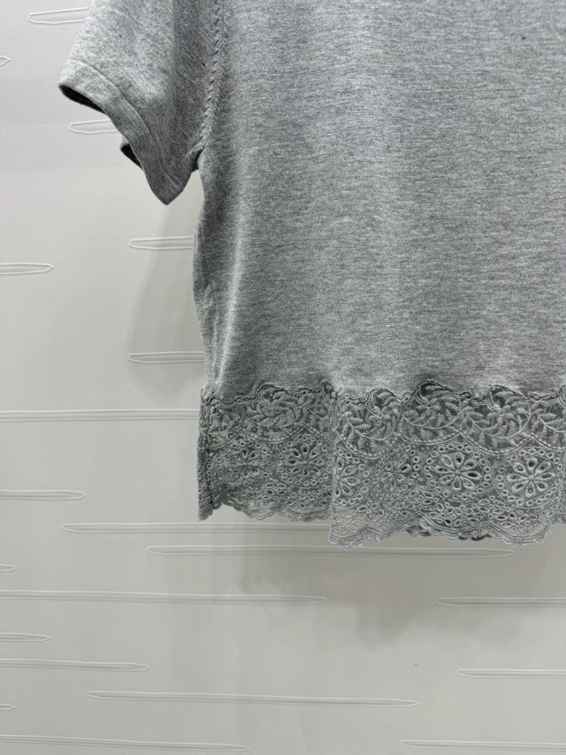 Versatile Miu Miu T-Shirts 151086