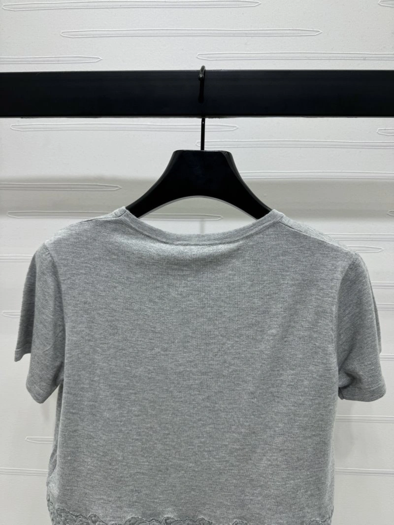 Versatile Miu Miu T-Shirts 151086
