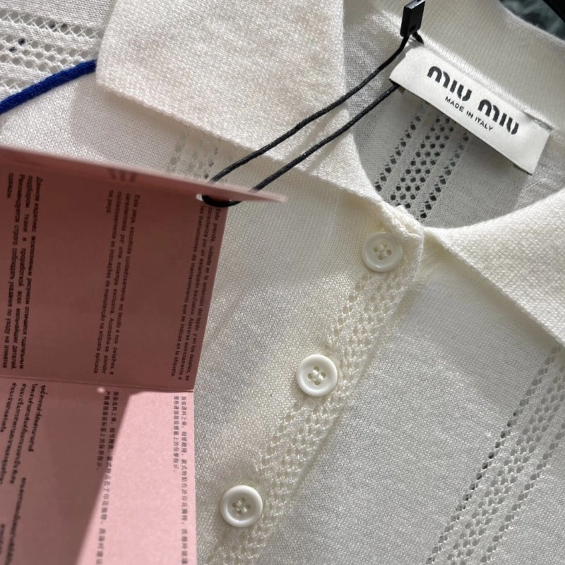 Miu Miu T-Shirts Contemporary 151092
