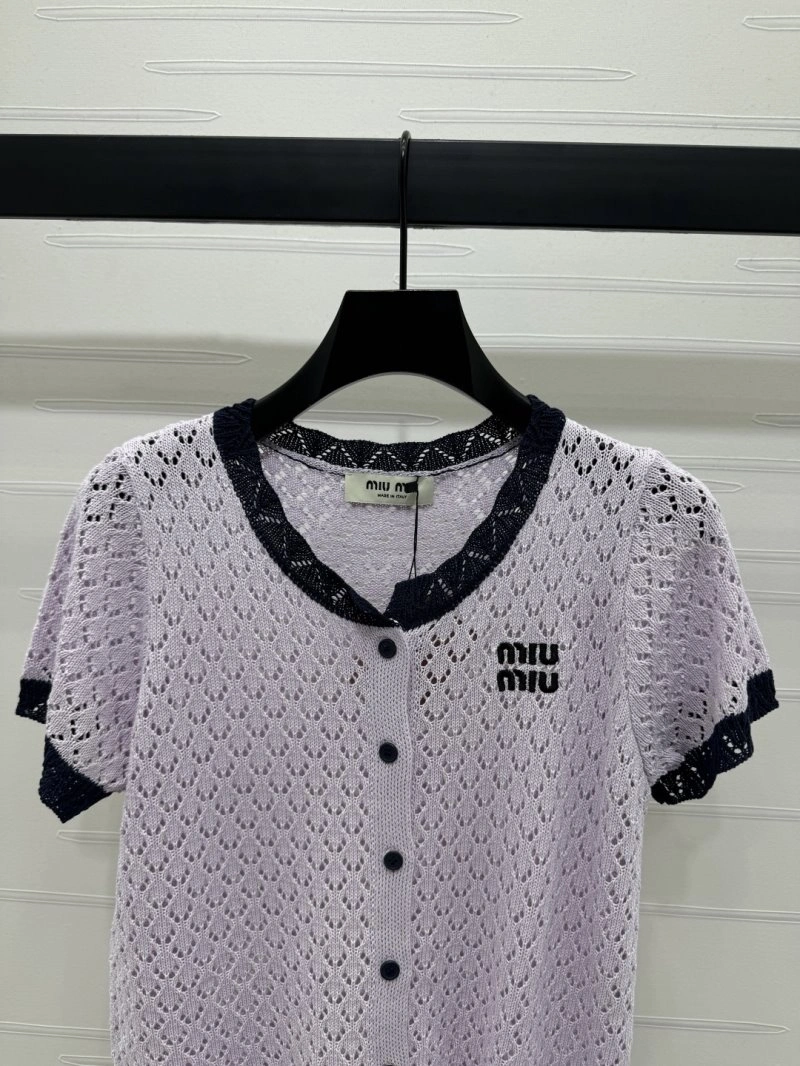Miu Miu T-Shirts Lightweight 151085