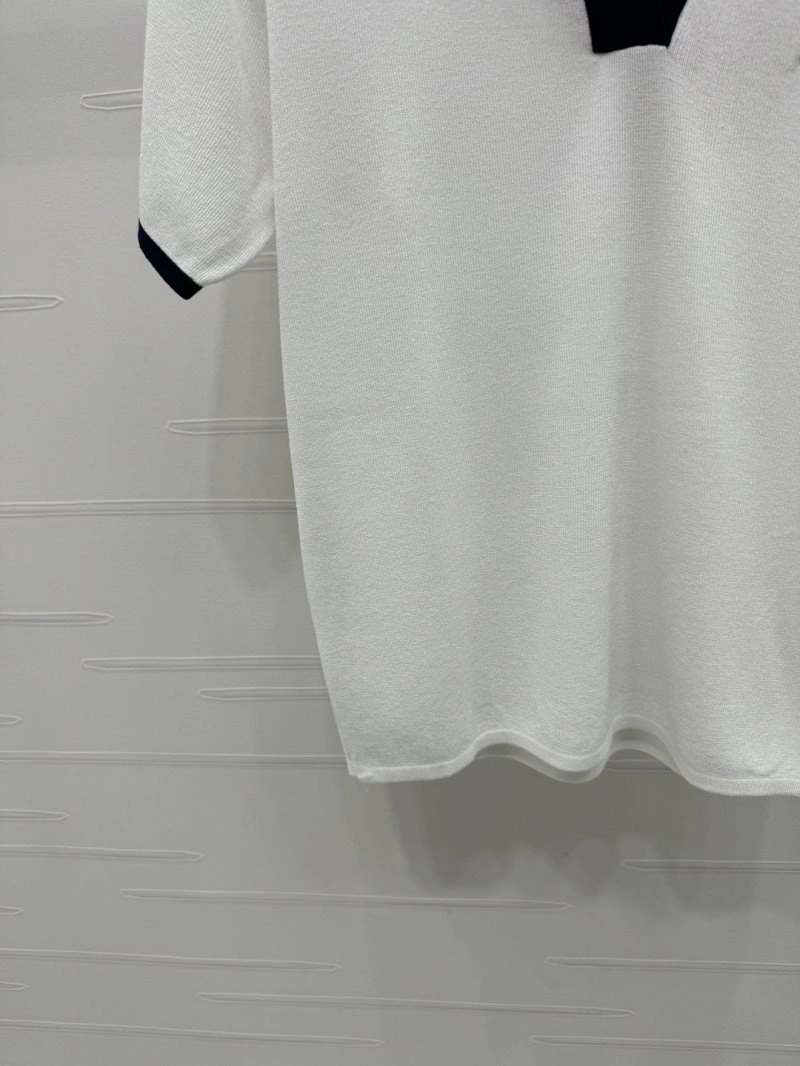 Miu Miu T-Shirts GoAnywhere 151083