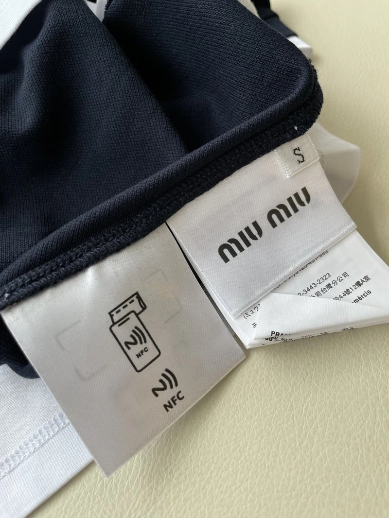 TravelReady Miu Miu T-Shirts 151079