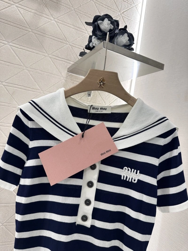 Compact Miu Miu T-Shirts 151063