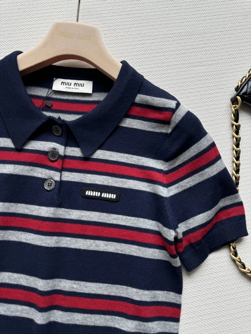 Miu Miu T-Shirts Effortless 151045