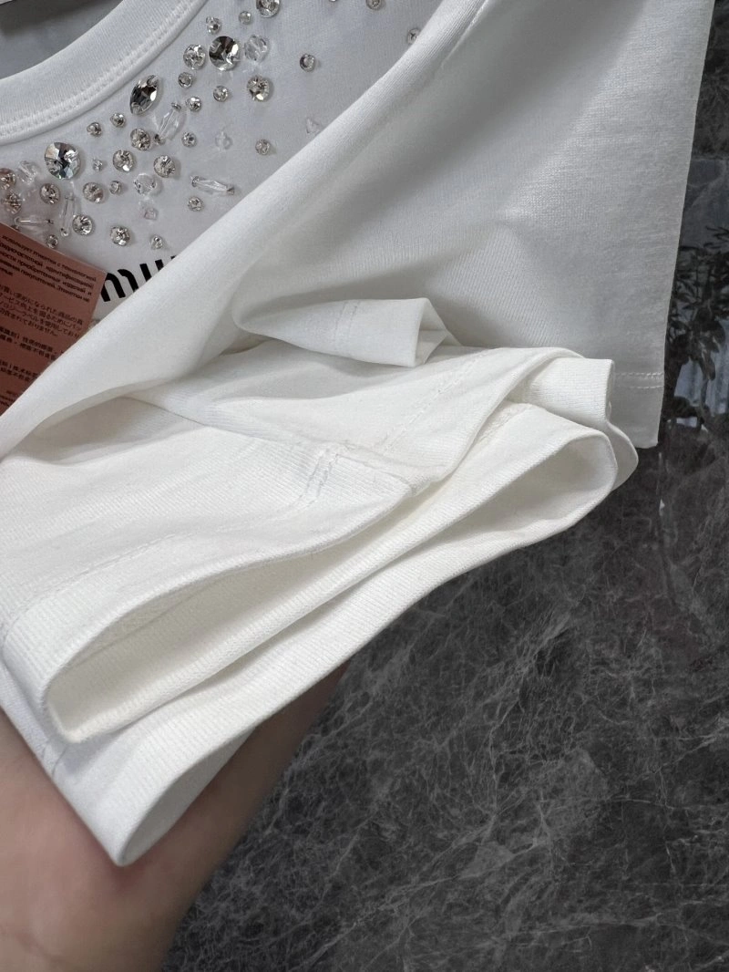 Miu Miu T-Shirts WaterResistant 151060