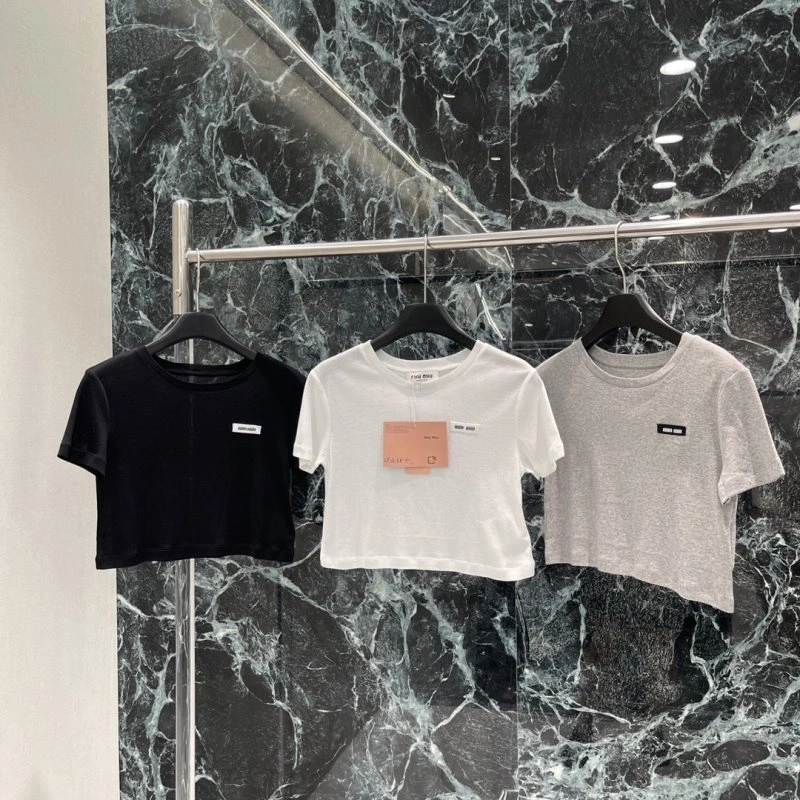 Trendsetting Miu Miu T-Shirts 151067