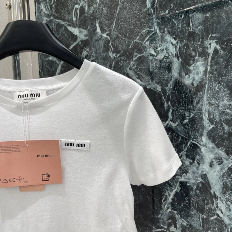 Trendsetting Miu Miu T-Shirts 151067