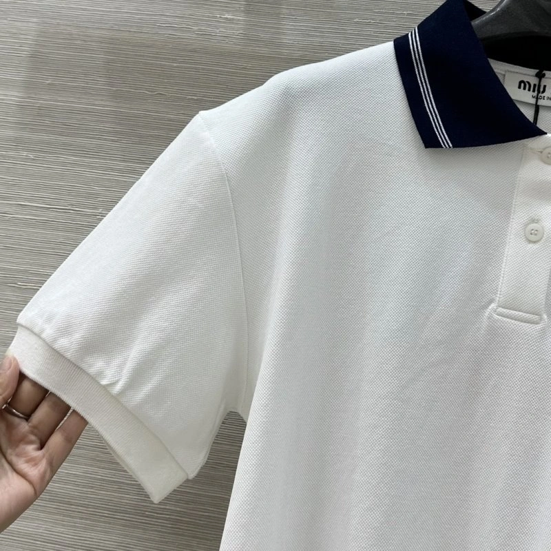 ModernLook Miu Miu T-Shirts 151042