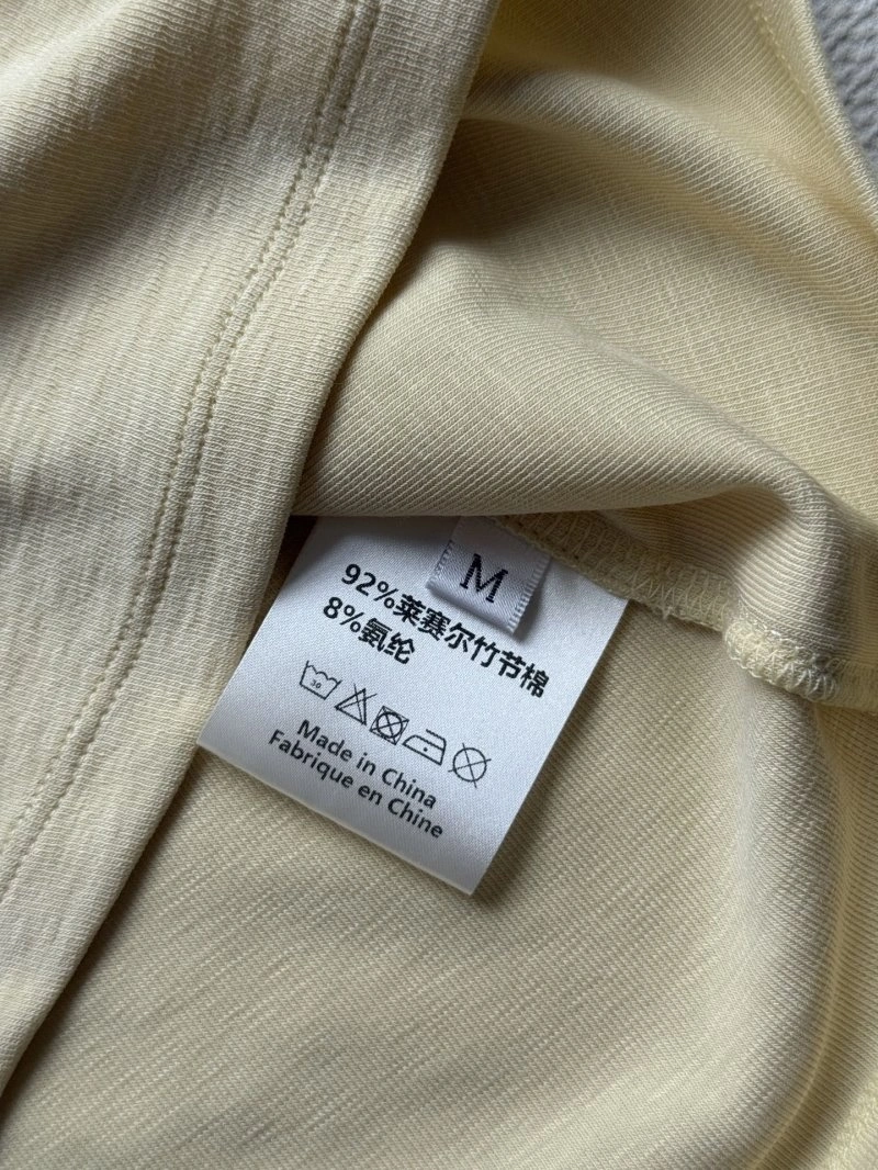 Miu Miu T-Shirts SmartChoice 151047
