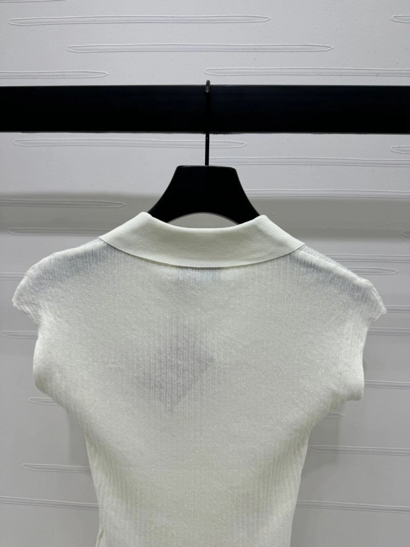 Miu Miu T-Shirts Functional 151036