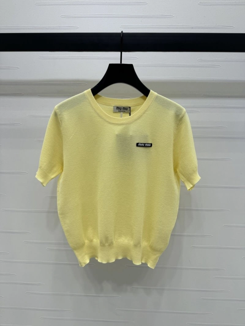 ModernLook Miu Miu T-Shirts 151041