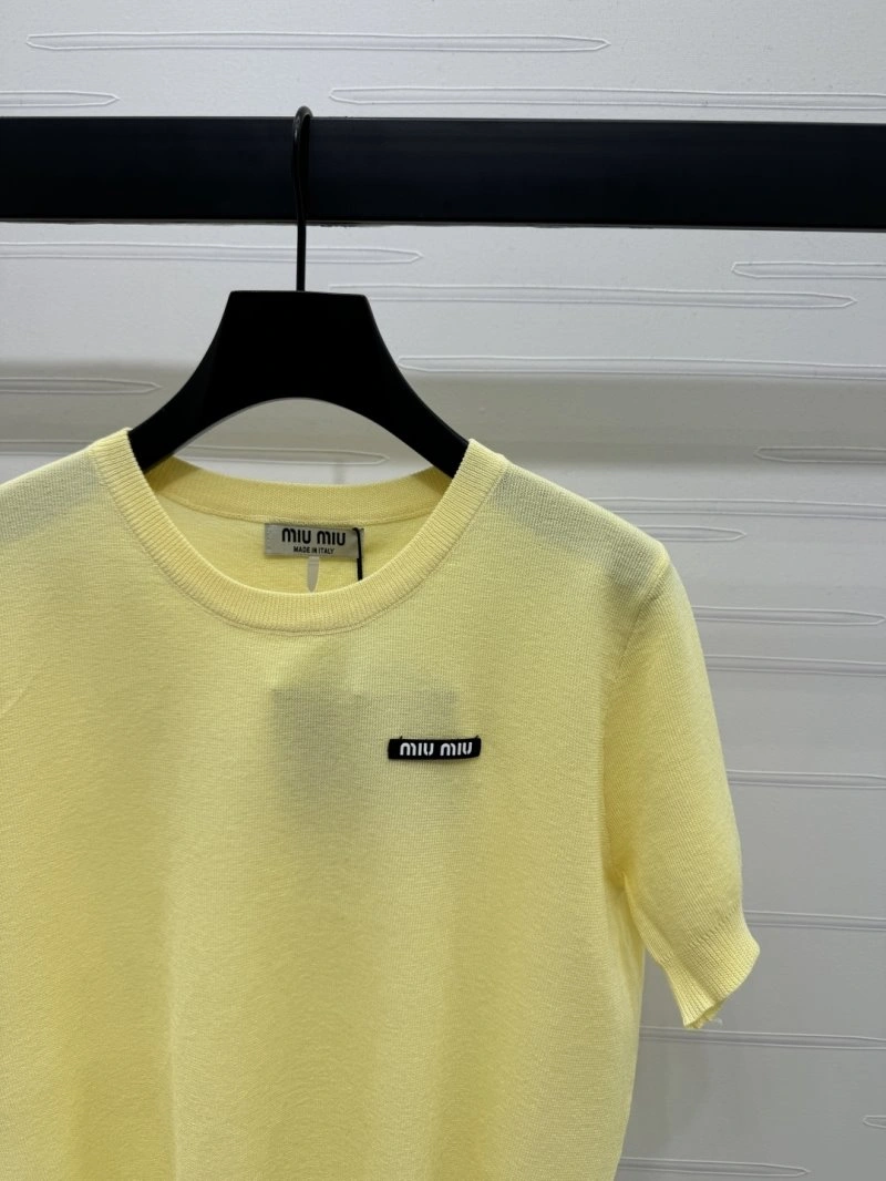 ModernLook Miu Miu T-Shirts 151041