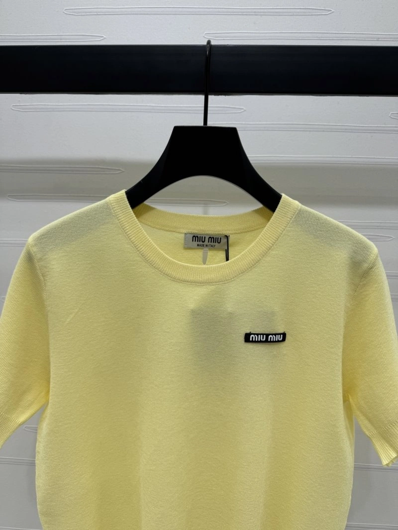 ModernLook Miu Miu T-Shirts 151041