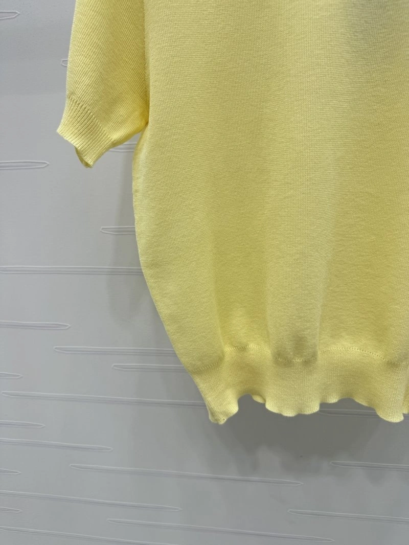 ModernLook Miu Miu T-Shirts 151041