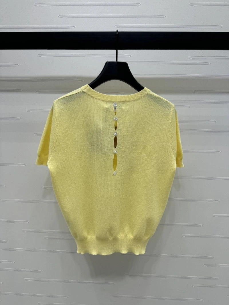 ModernLook Miu Miu T-Shirts 151041