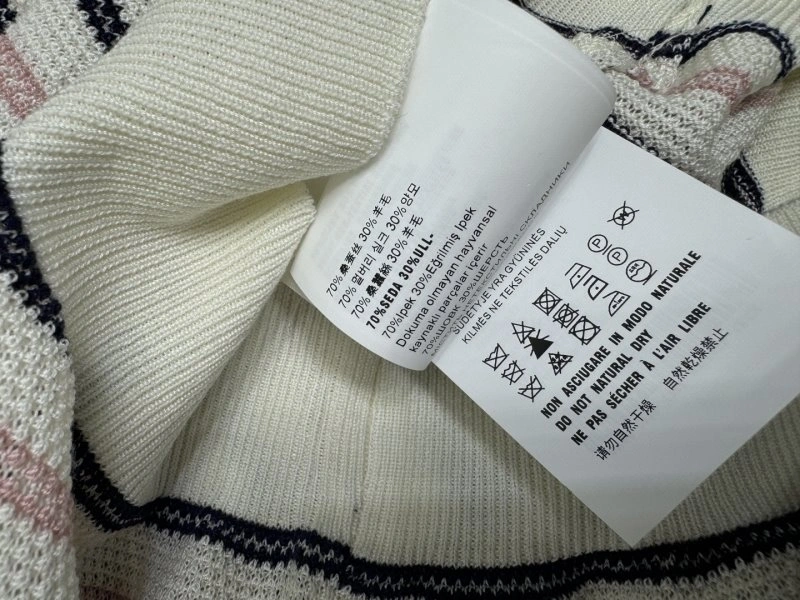 Miu Miu T-Shirts Premium 151044