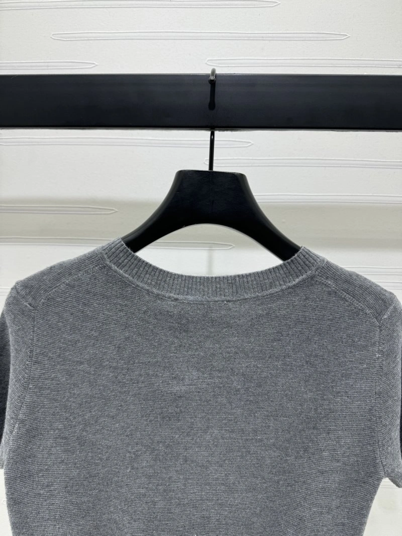 Miu Miu T-Shirts Stylish 151037