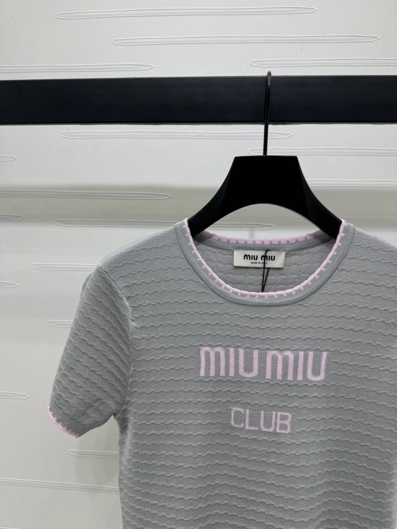 Miu Miu T-Shirts Resilient 151021