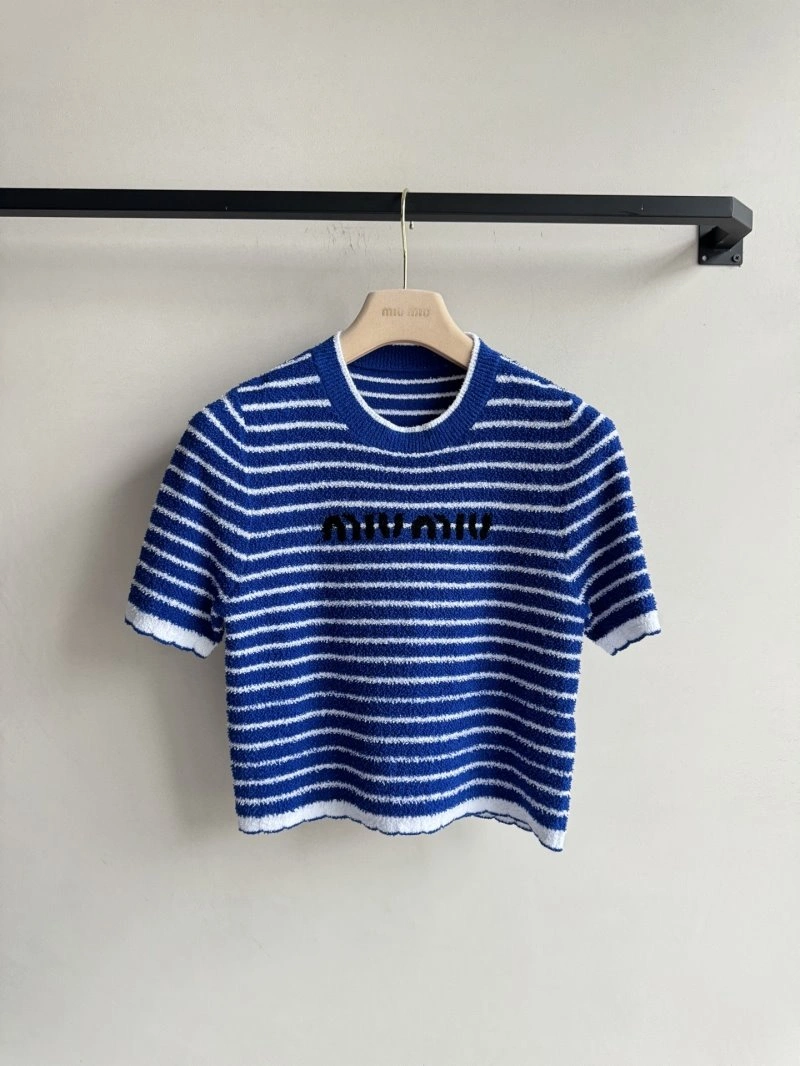 Miu Miu T-Shirts Breathable 150999