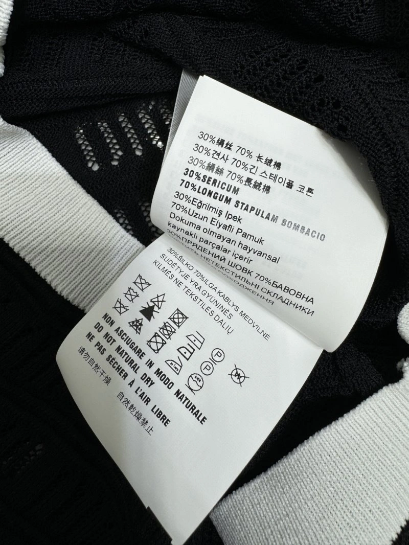 Miu Miu T-Shirts GoAnywhere 151011