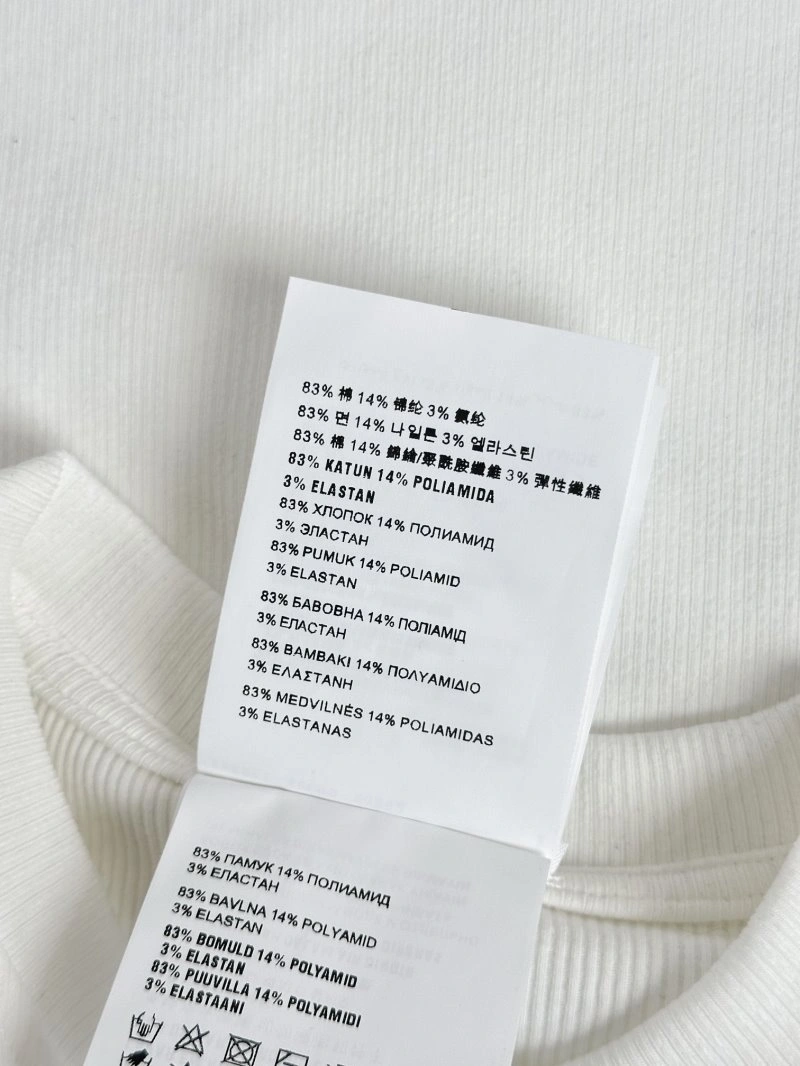 FlexibleFit Miu Miu T-Shirts 151004