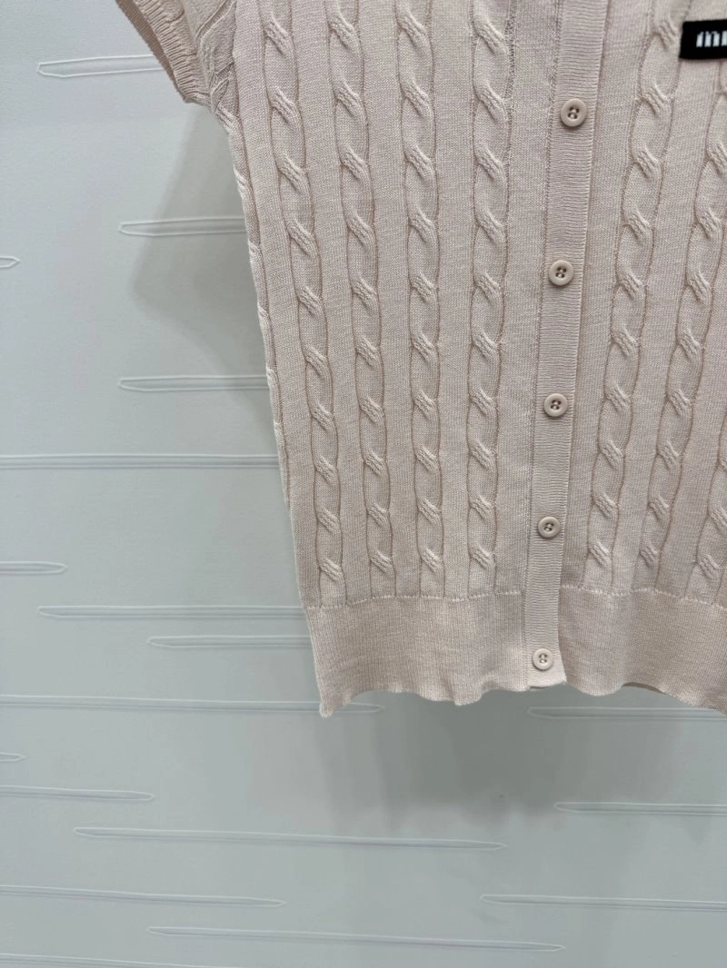 Functional Miu Miu T-Shirts 150995