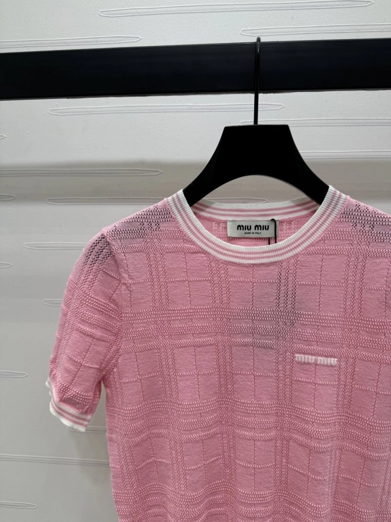 Miu Miu T-Shirts Elegant 156225
