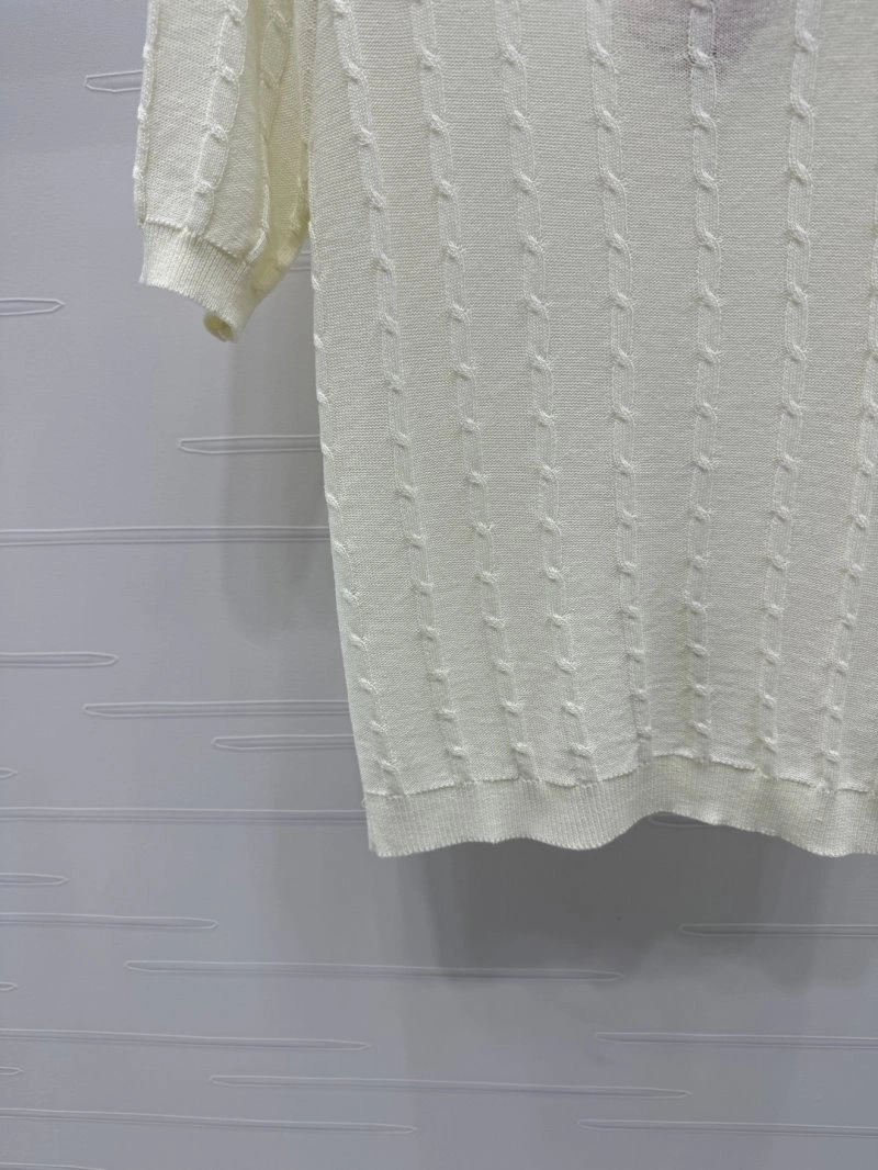 Miu Miu T-Shirts Fashionable 156219
