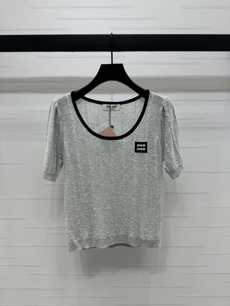 Miu Miu T-Shirts Minimalist 156216