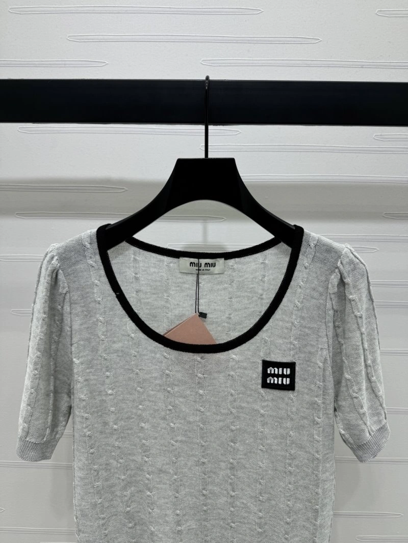 Miu Miu T-Shirts Minimalist 156216