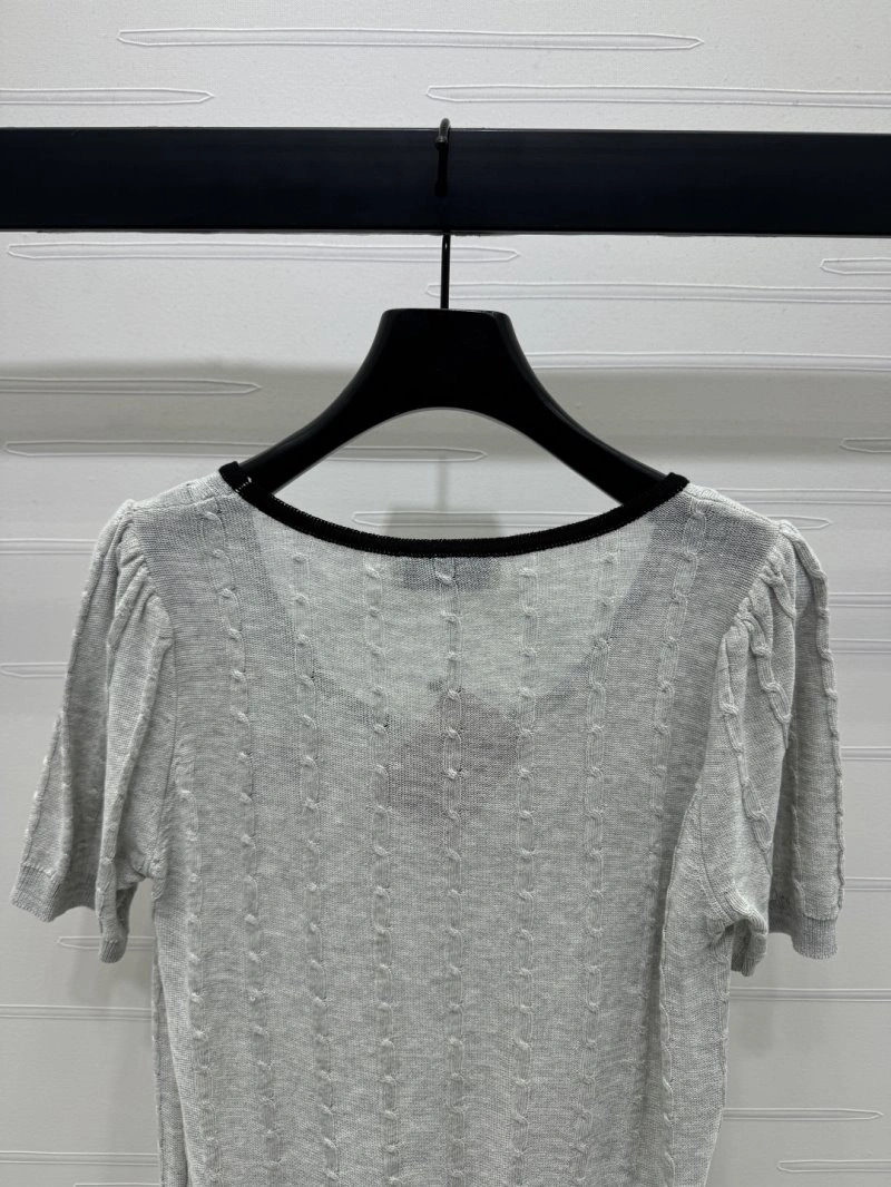 Miu Miu T-Shirts Minimalist 156216