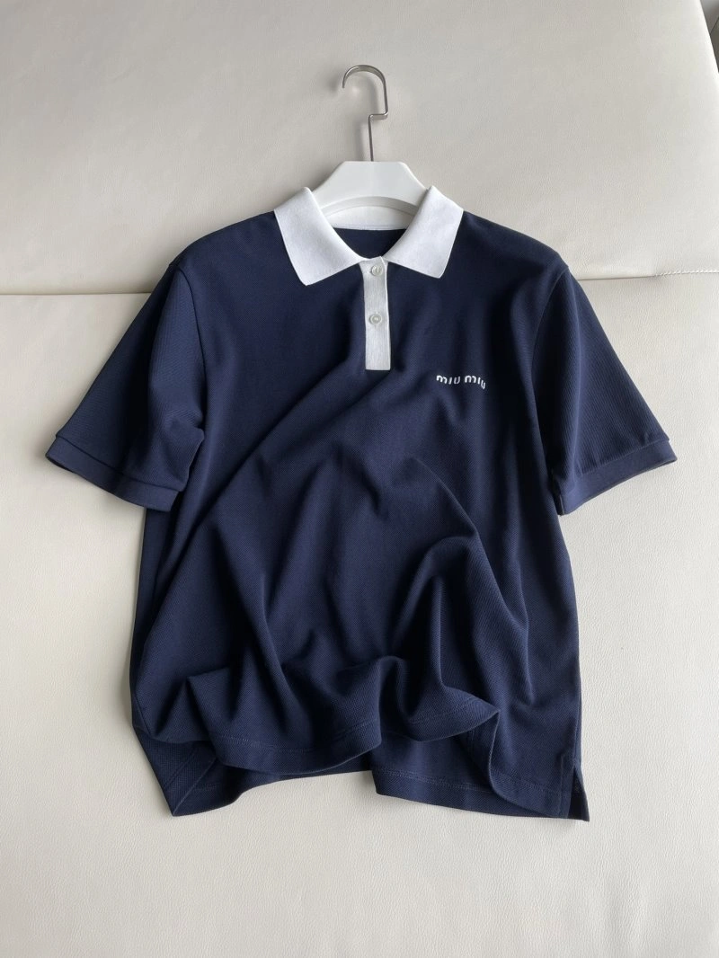 Miu Miu T-Shirts Sophisticated 156215