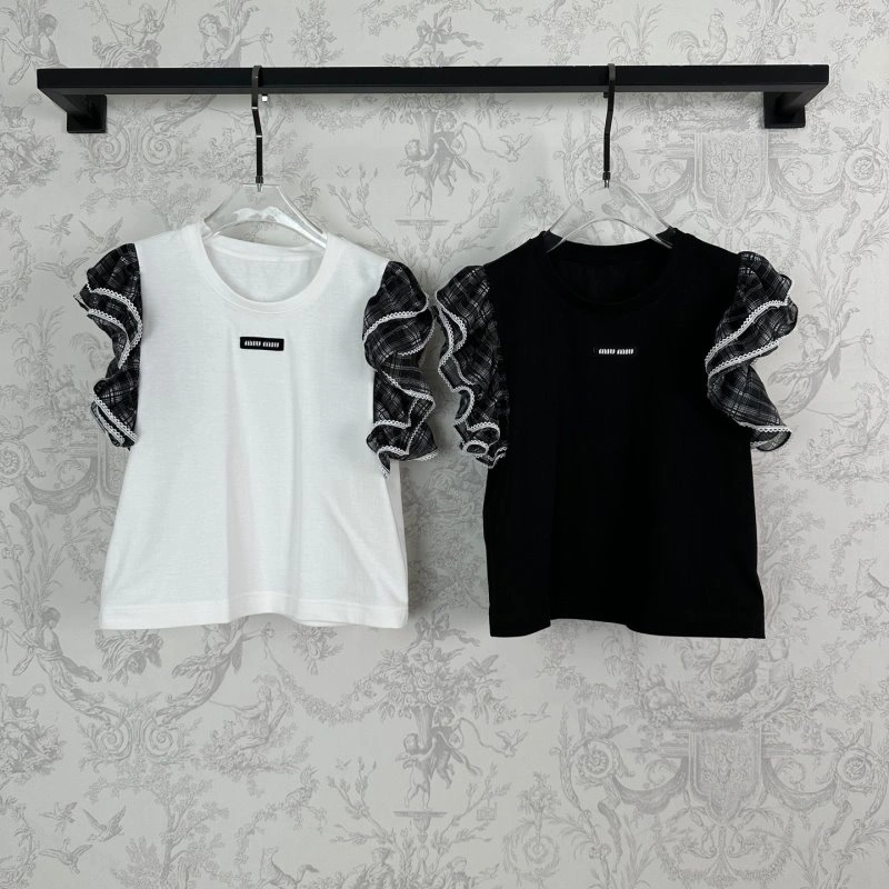Miu Miu T-Shirts ModernLook 156217