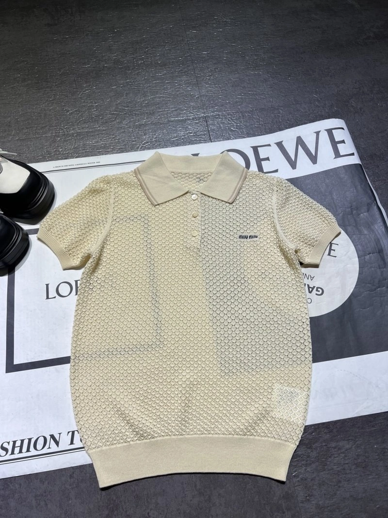 Miu Miu T-Shirts UrbanStyle 156211