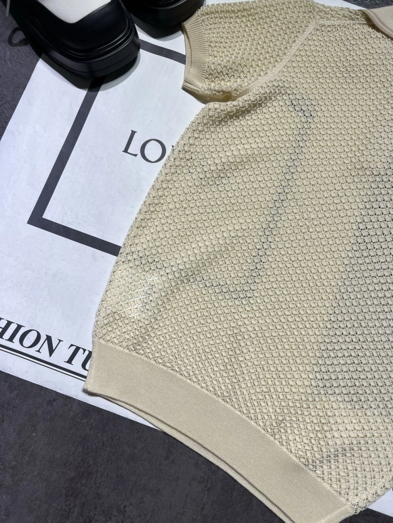 Miu Miu T-Shirts UrbanStyle 156211