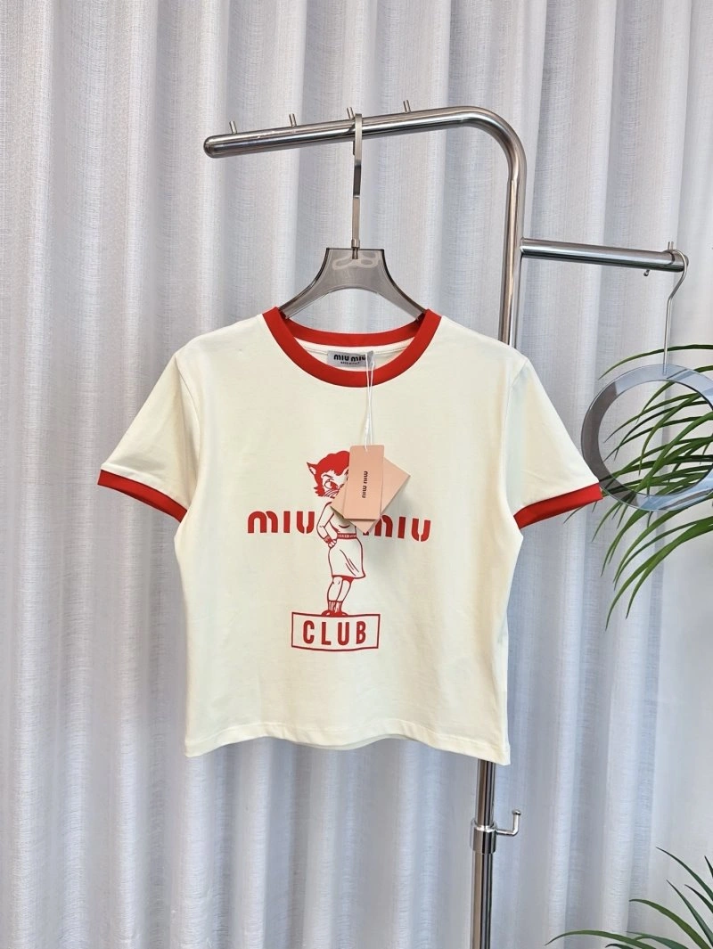 Miu Miu T-Shirts Sleek 156203
