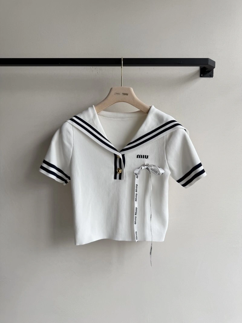 Miu Miu T-Shirts Premium 156190