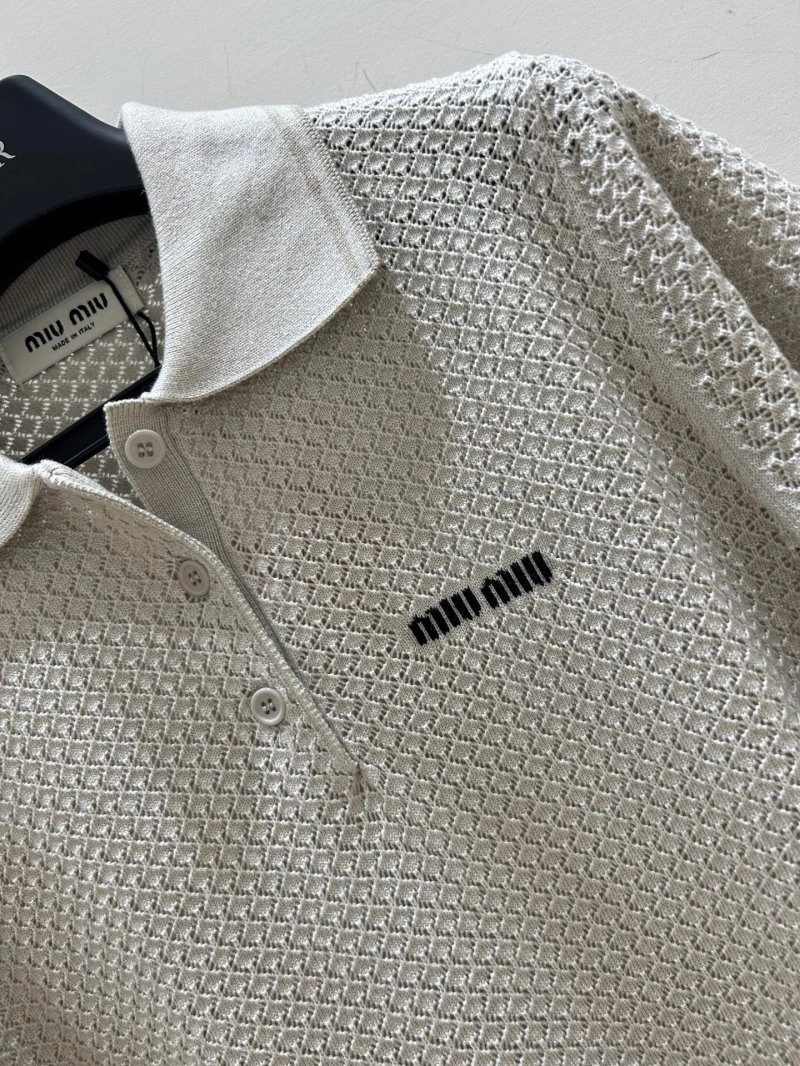 Miu Miu T-Shirts Lightweight 156183