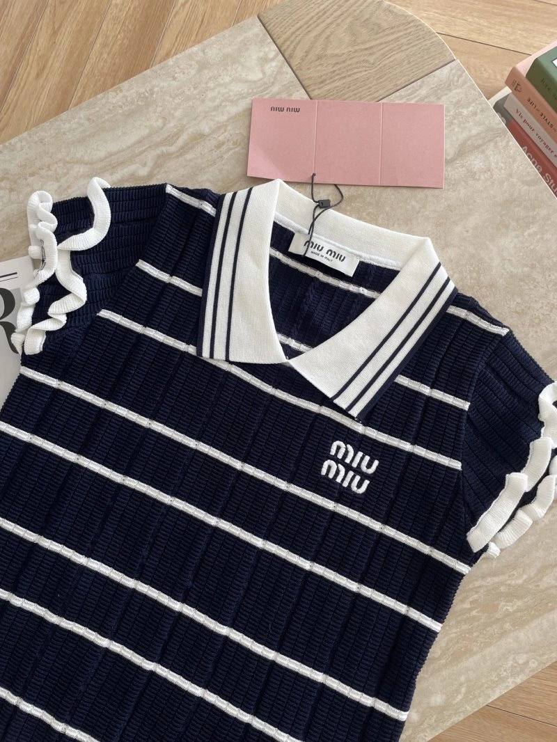 RelaxedFit Miu Miu T-Shirts 156196