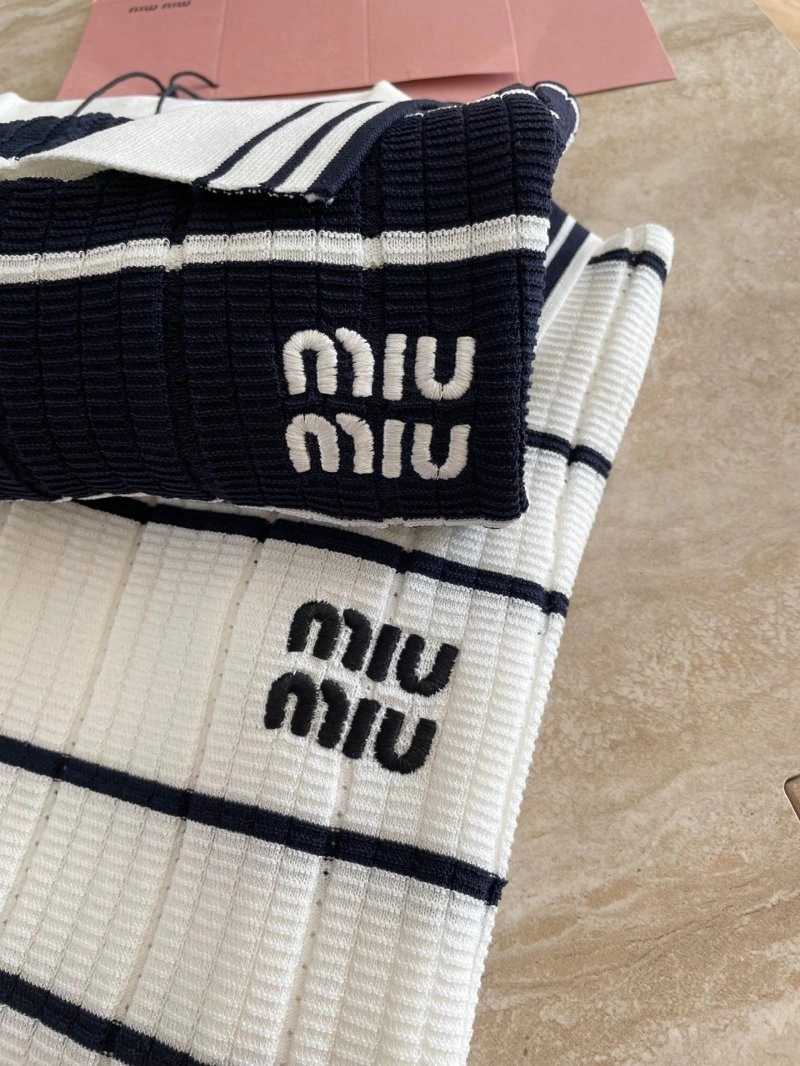 RelaxedFit Miu Miu T-Shirts 156196