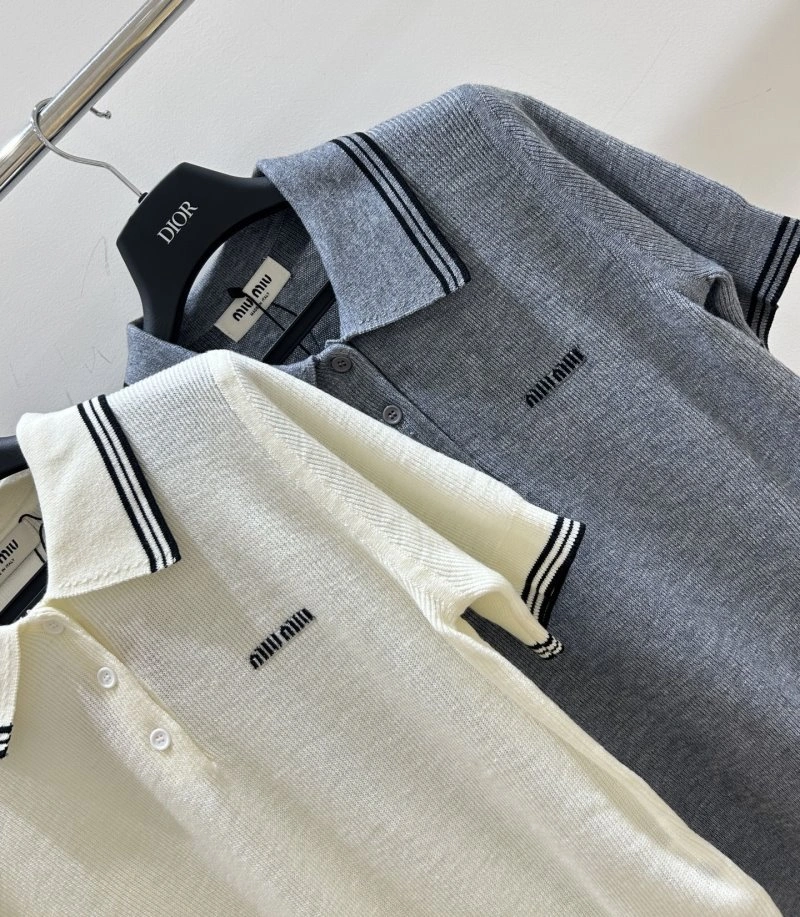 Breathable Miu Miu T-Shirts 156191