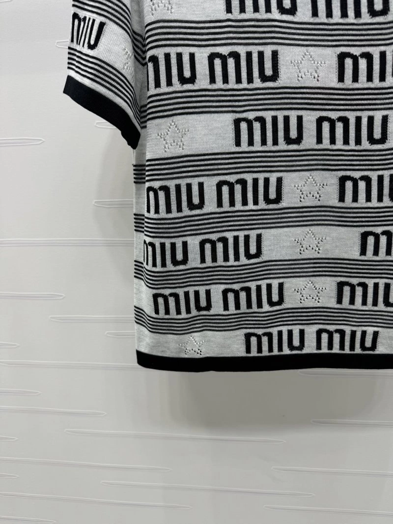 Miu Miu T-Shirts Durable 156222