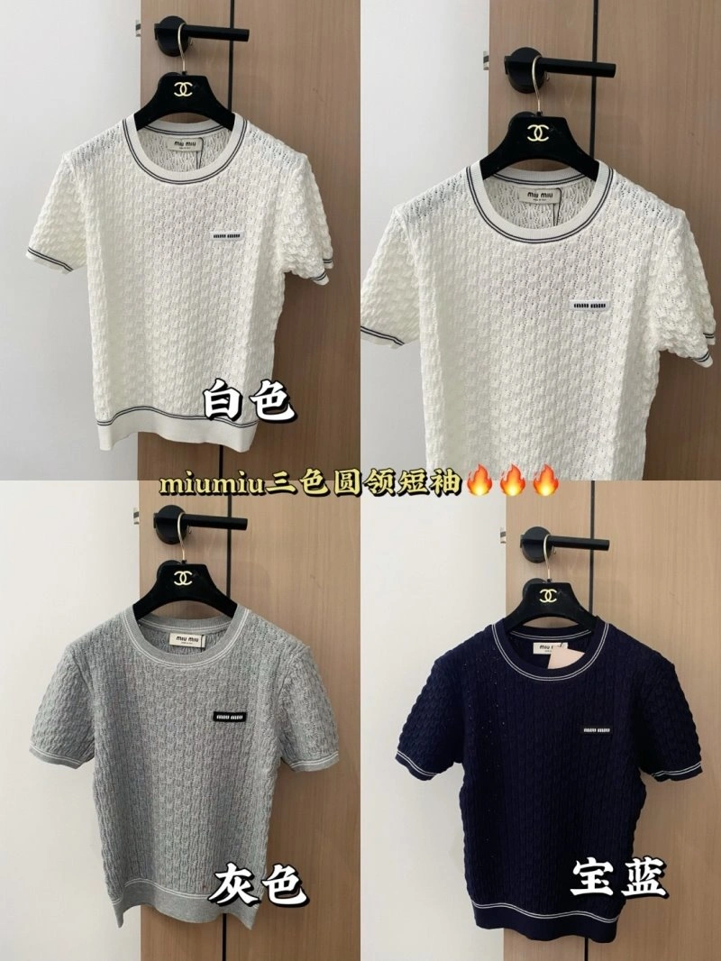 WeatherProof Miu Miu T-Shirts 156170