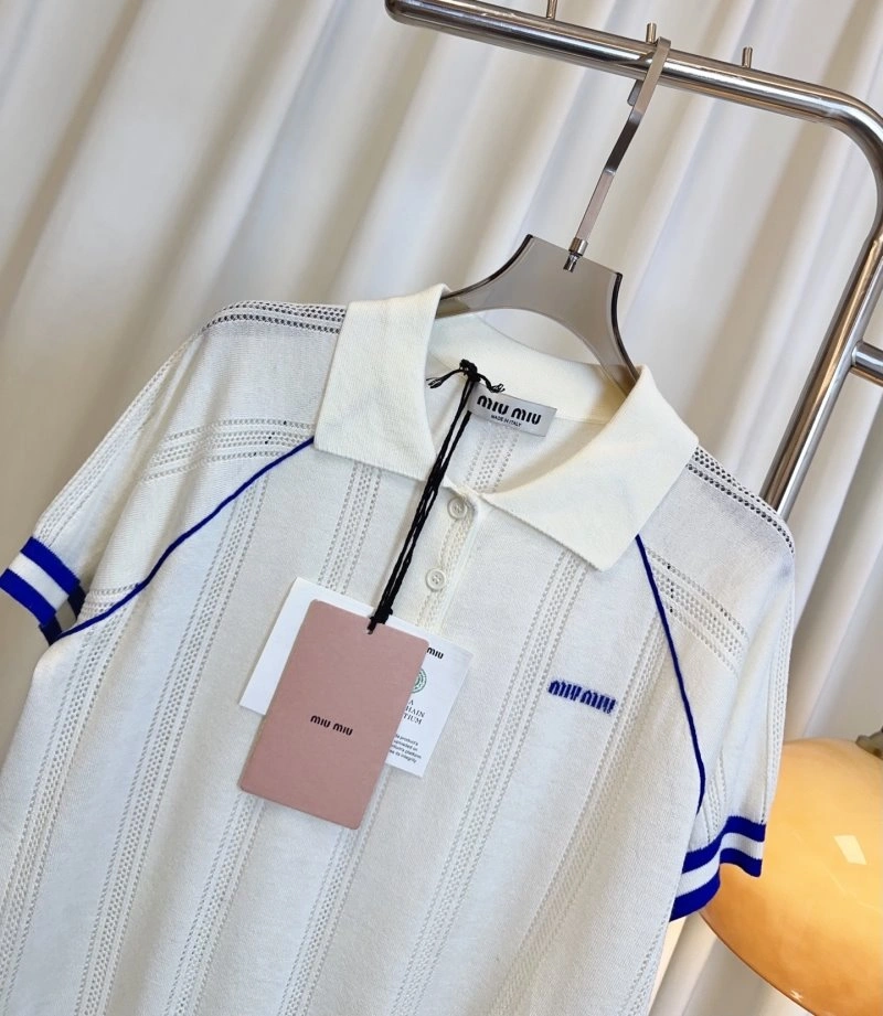 Miu Miu T-Shirts Effortless 156231