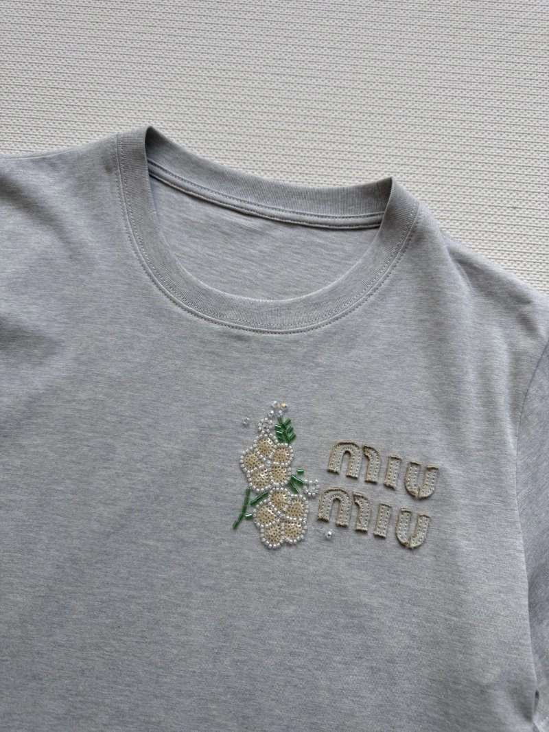 Flexible Miu Miu T-Shirts 156182