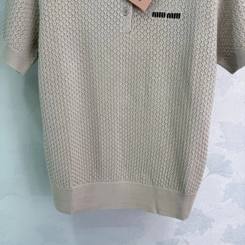Miu Miu T-Shirts TimelessDesign 156146