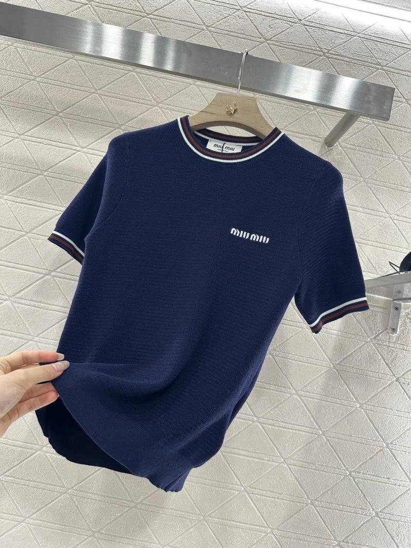 Breathable Miu Miu T-Shirts 156208