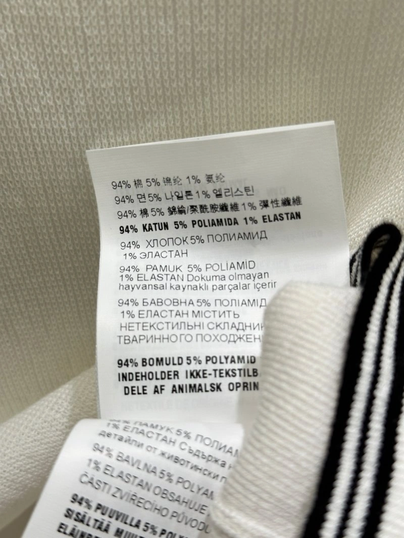Miu Miu T-Shirts Sophisticated 156144