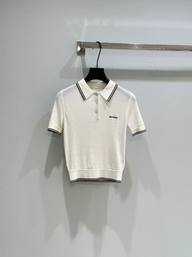 Miu Miu T-Shirts Sophisticated 156144