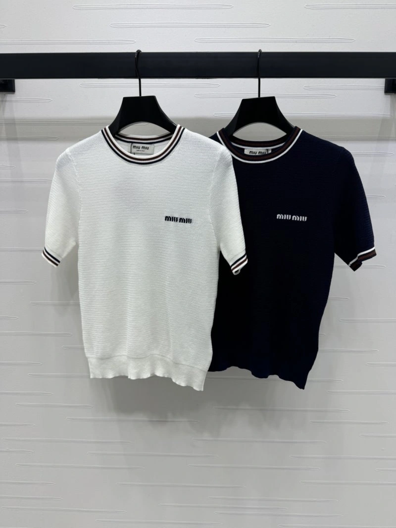 Premium Miu Miu T-Shirts 156192